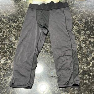 Medium gymshark 3/4 length compression